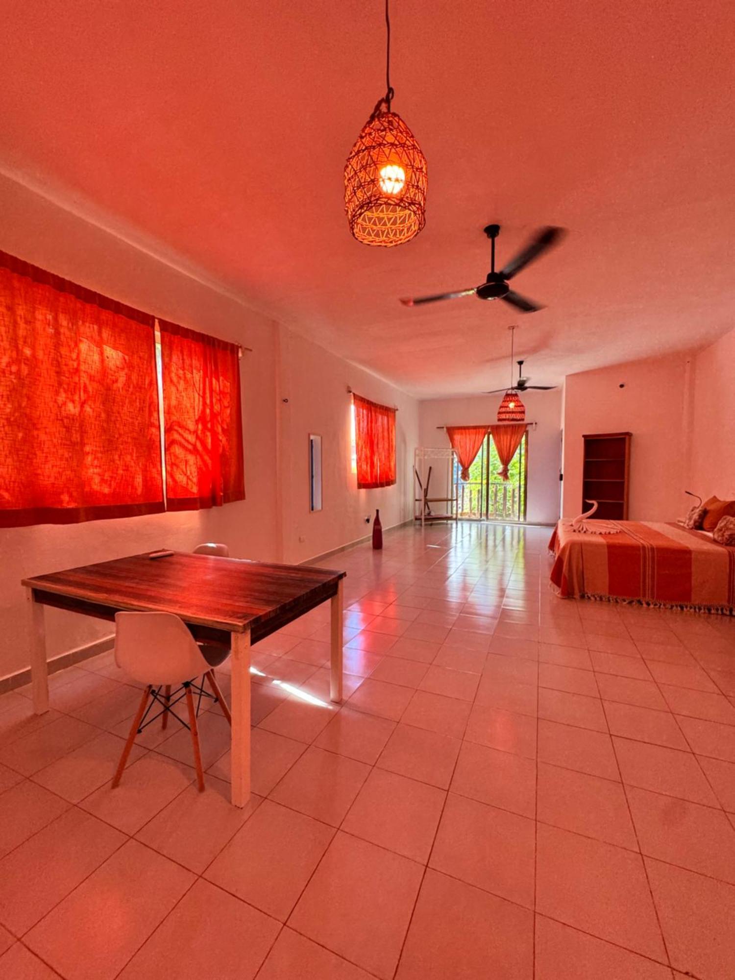 "Vainilla B&B" - Stylish Comfort In ปลายาเดลการ์เมน ภายนอก รูปภาพ