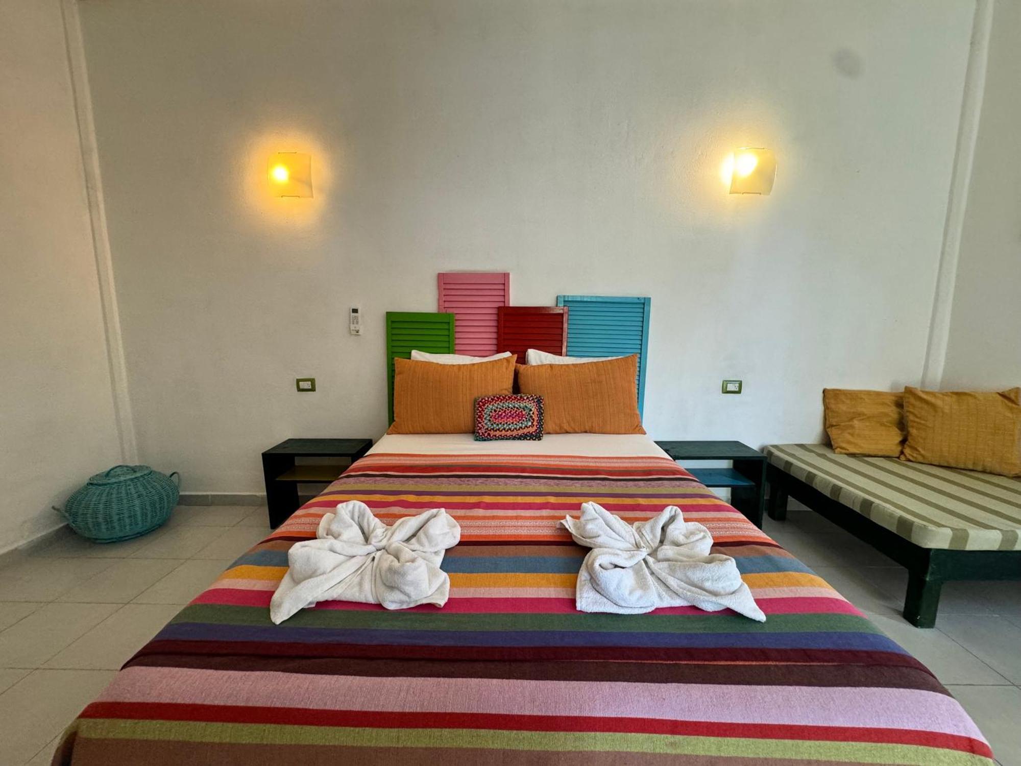 "Vainilla B&B" - Stylish Comfort In ปลายาเดลการ์เมน ภายนอก รูปภาพ